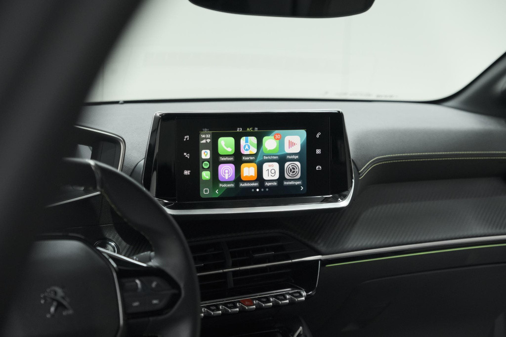 Peugeot 208 puretech 100 gt | camera | adaptieve cruise control | navigatie