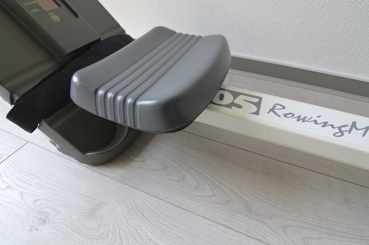 Tunturi R605 (rowing machine, roeimachine, roeitrainer)