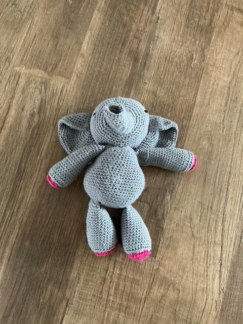 NIEUW: gehaakte knuffel OLIFANT (katoen) - 7,50