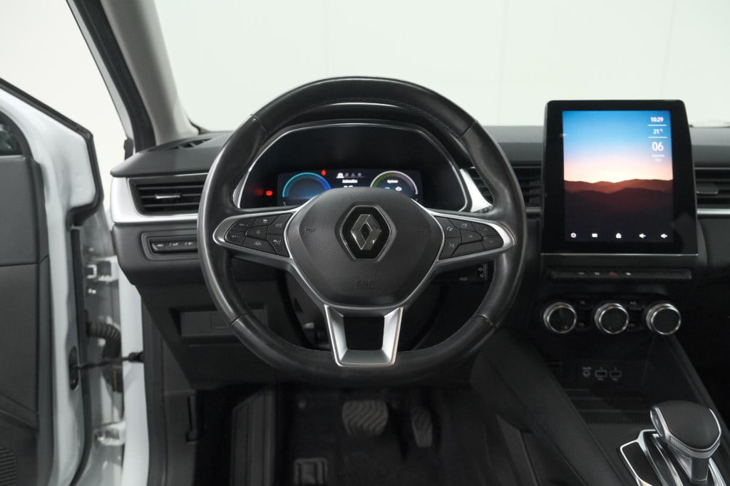 Renault Captur 1.6 e-tech plug-in hybrid 160 intens | trekhaak | camera | a