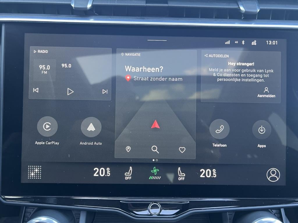 Lynk & Co 01 1.5 261pk phev , 360gr camera , pano dak , adaptive cc , car p