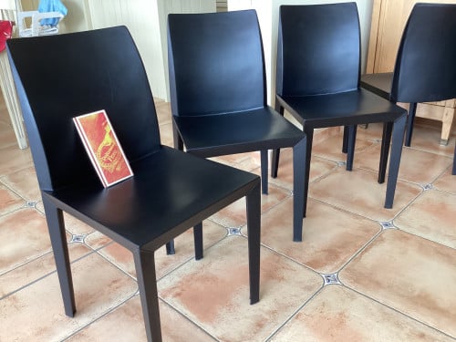Prachtige Poltrona Frau stoelen set 6 model Lola(exclusief)