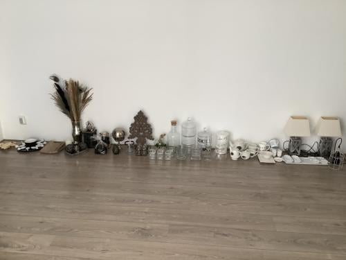 Gratis van allerlei deco spullen.