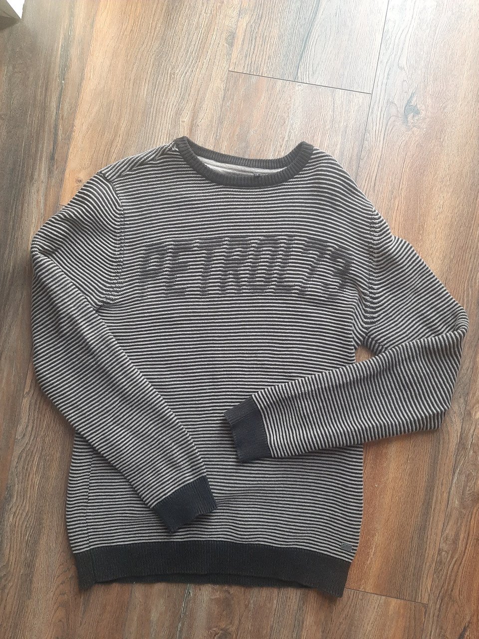 Twee heren Petrol truien