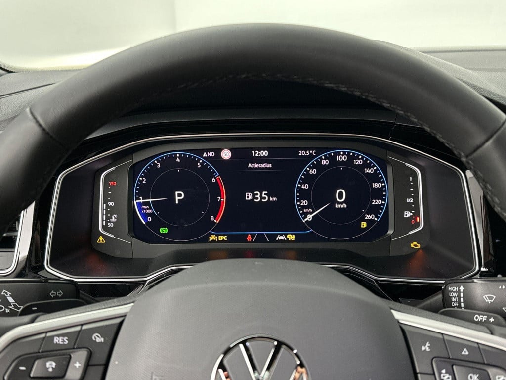 Volkswagen Polo r-line edition 1.0 tsi 70 kw / 95 pk hatchback 7 v