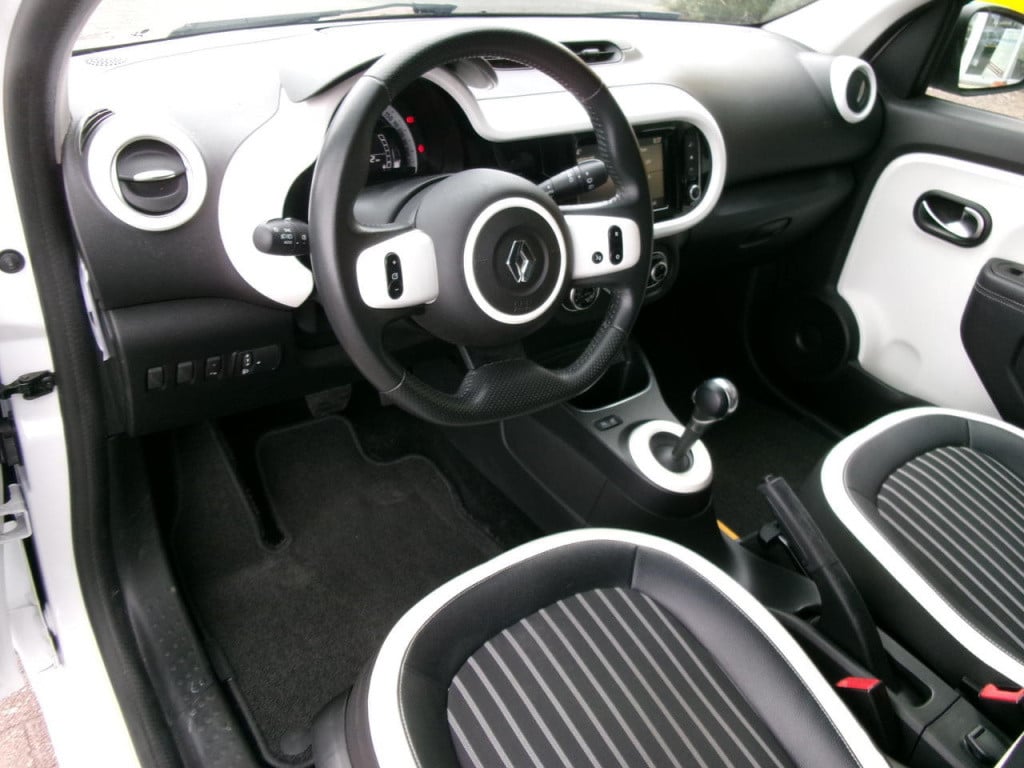Renault Twingo 0.9 tce intens automaat, carplay, airco, pdc