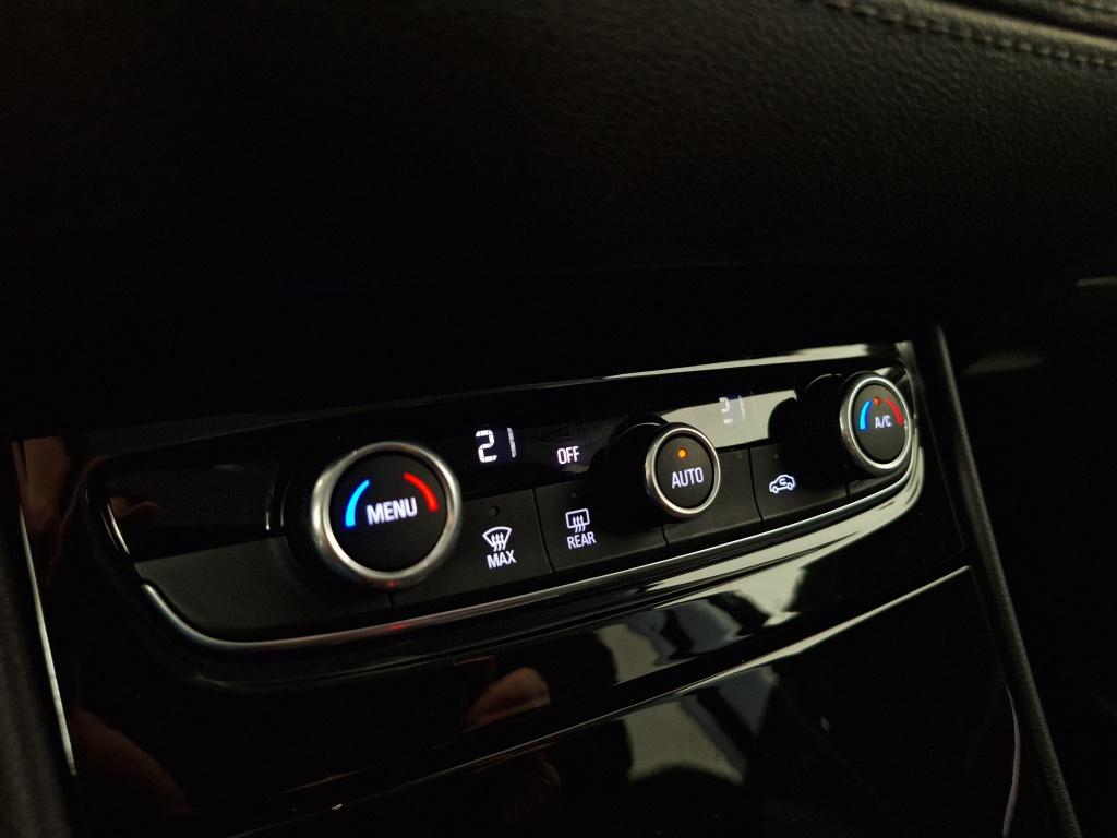 Opel Grandland X 1.2 turbo innovation