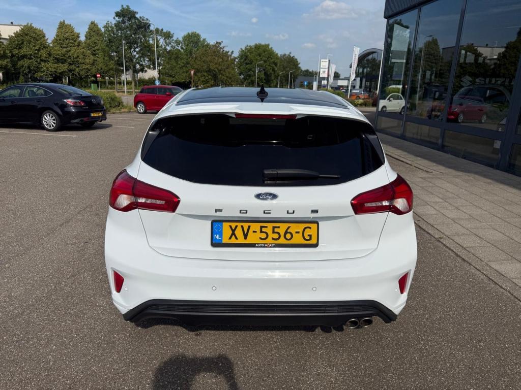 Ford Focus 1.0 ecoboost st line business
