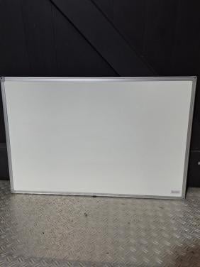 Magnetisch White board.