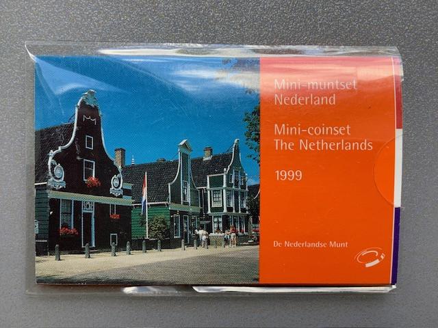 Nederland mini muntsets 1998 - 1999 - 2001.