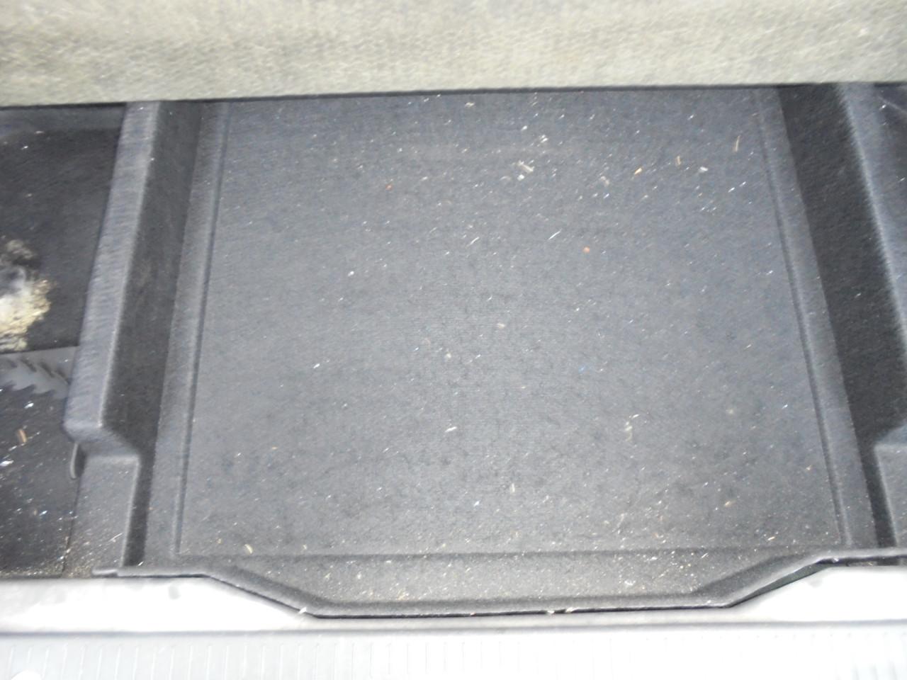 Meriva 1.6-16V ruime auto in redelijke staat vol jaar APK bij aflevering