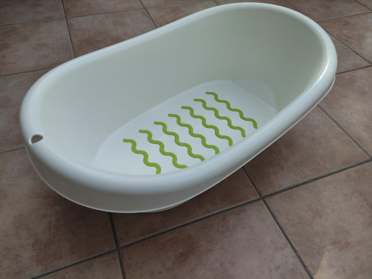 Babybadje Ikea in nette staat.