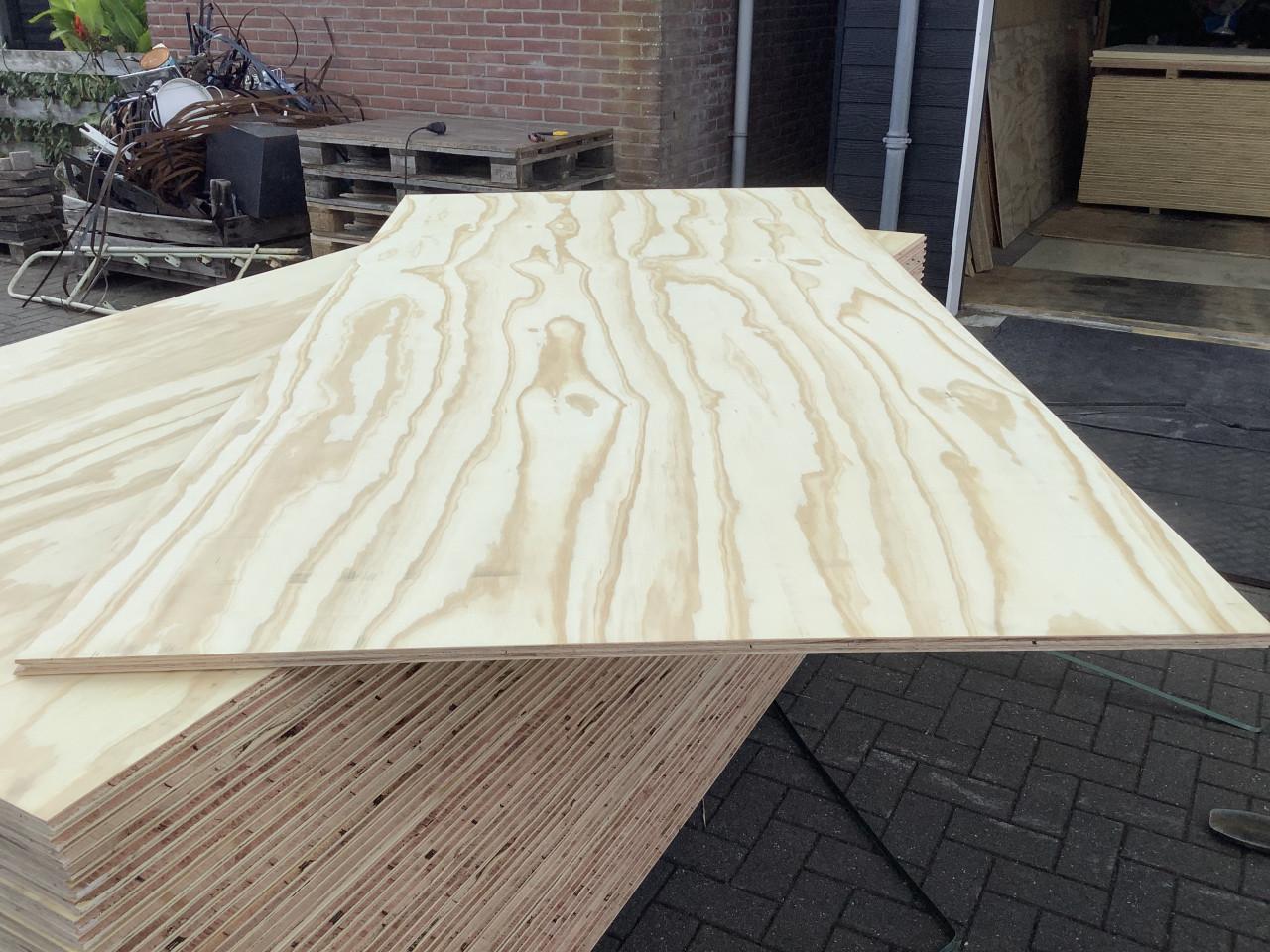 Nieuwe zichtwerk Underlayment platen 18mm 122x244 mes en groef