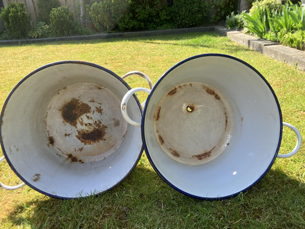 Emaille wasteil / bekken 2st.