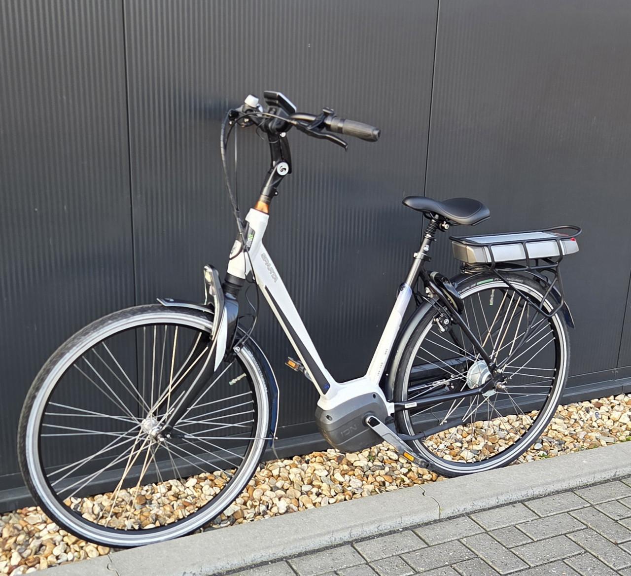 Sparta M8i smart LTD 600Wh 53cm Hybrid