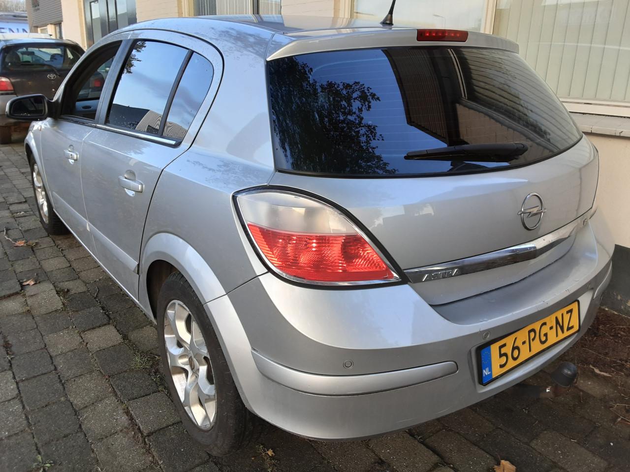 Opel Astra 1.8 Cosmo