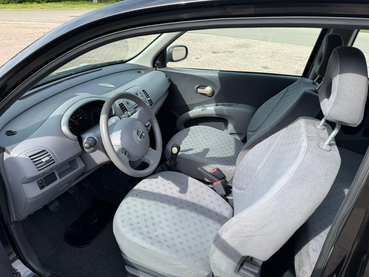 Nissan micra bj 2004  1250 euro