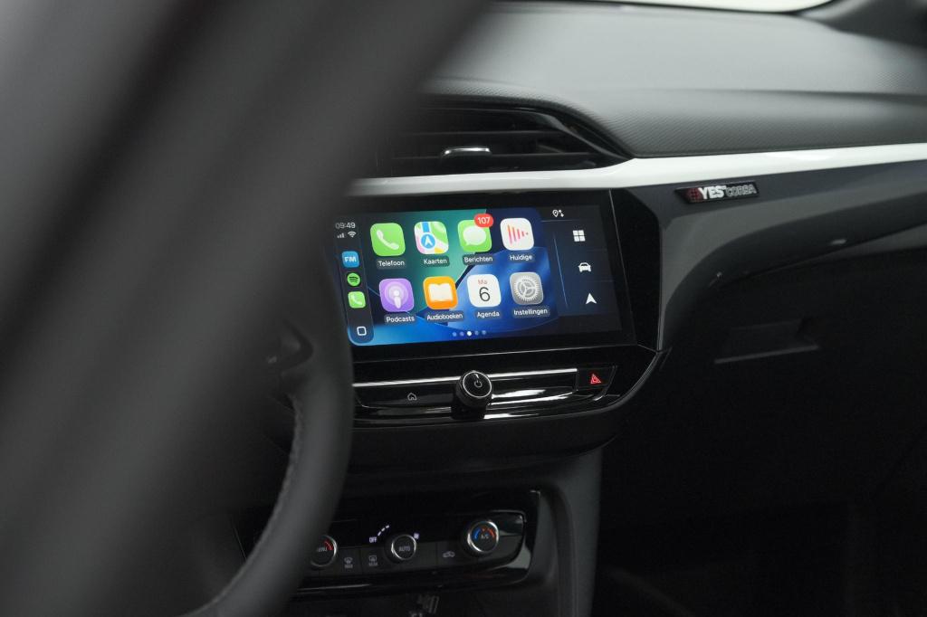 Opel Corsa-e electric yes 50 kwh | 11 kw lader | soh 99,9% | apple carplay 