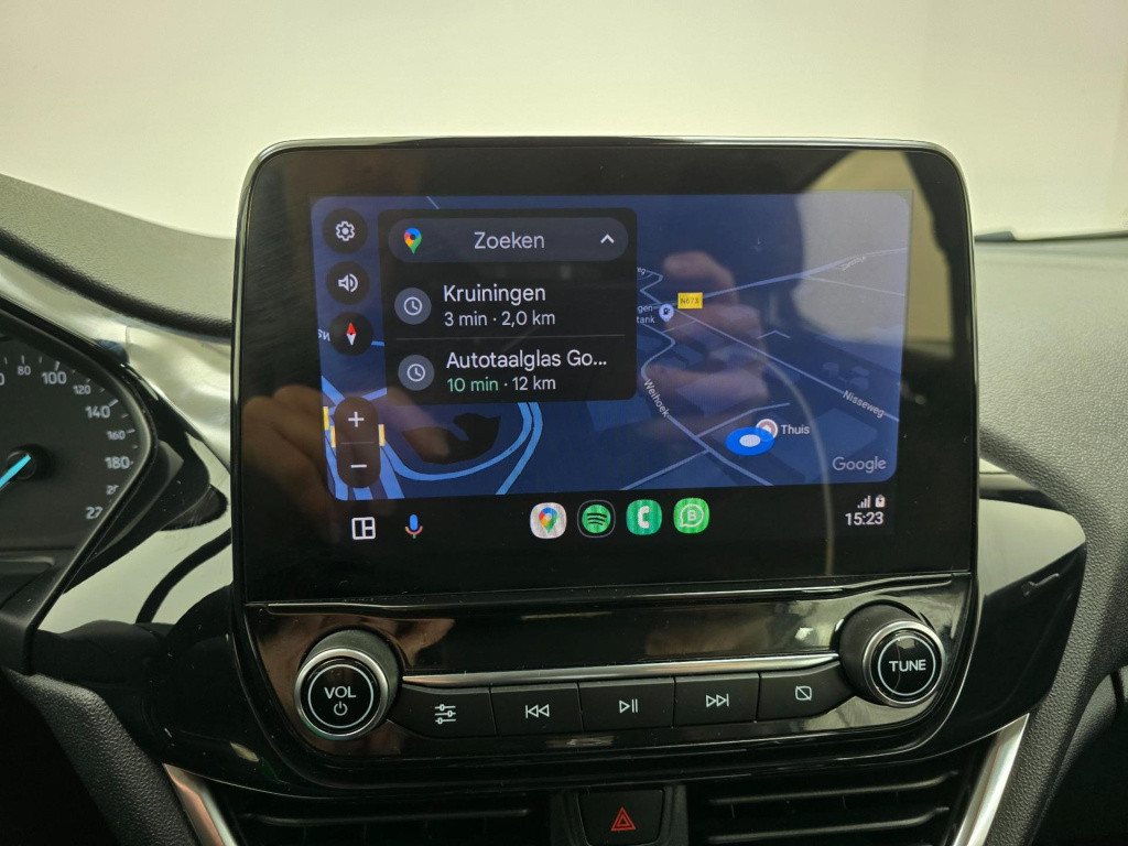 Ford Fiesta occasion 1.0 ecoboost titanium (luxe uitvoering) met carplay en