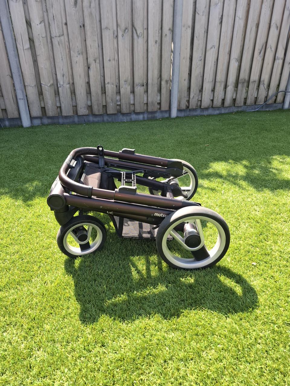 Mutsy I2 kinderwagen