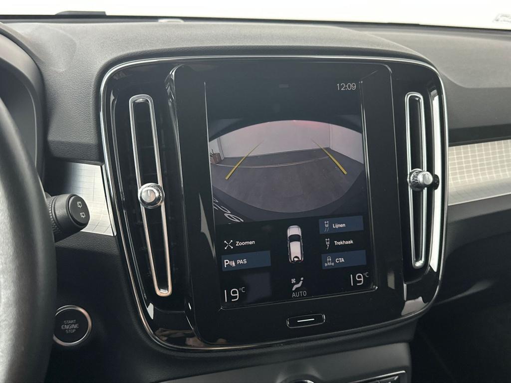 Volvo XC40 t2 129pk aut8 business pro| adap.cruise| trekhaak| camera| clima