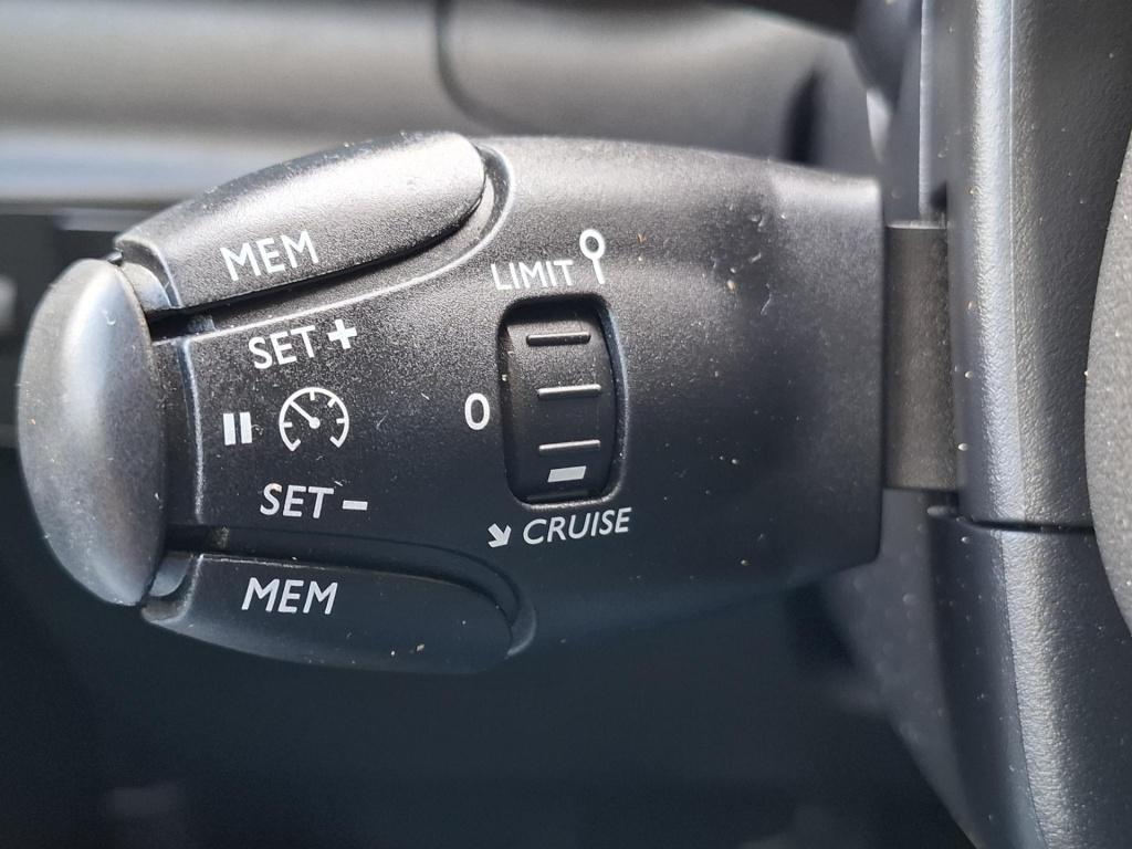 Citroen C3 1.2 feel pack ambiance clima/nav/led