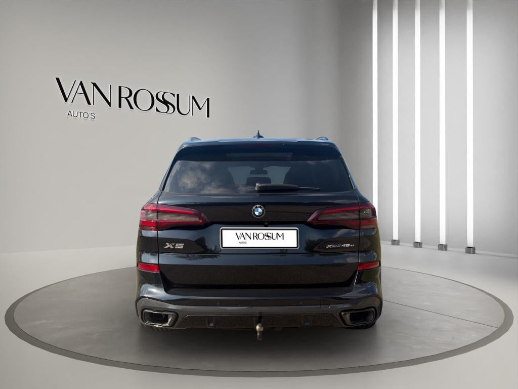 BMW X5 xdrive45e h.executive m-sport |pano sky lounge | sfeer | 22"velg | l