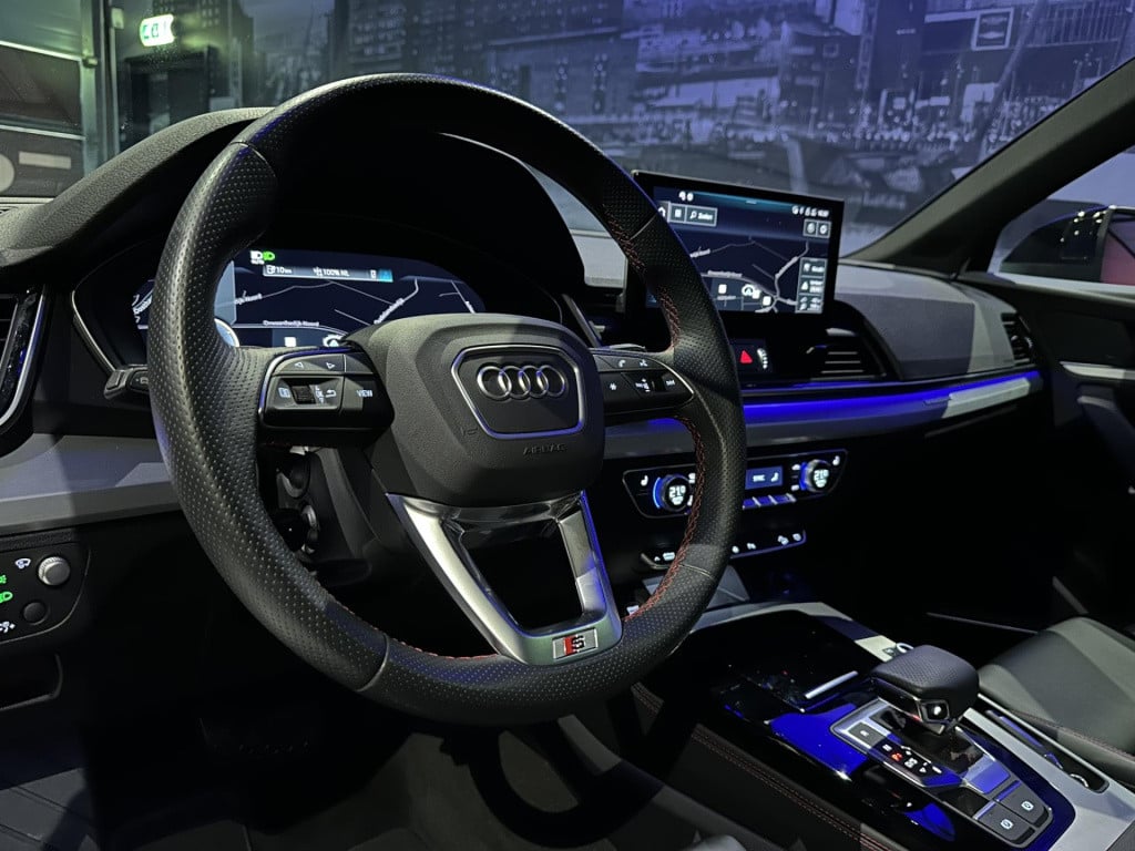 Audi Q5 55 tfsi e quattro competition *luchtvering*hud*pano*b&o*