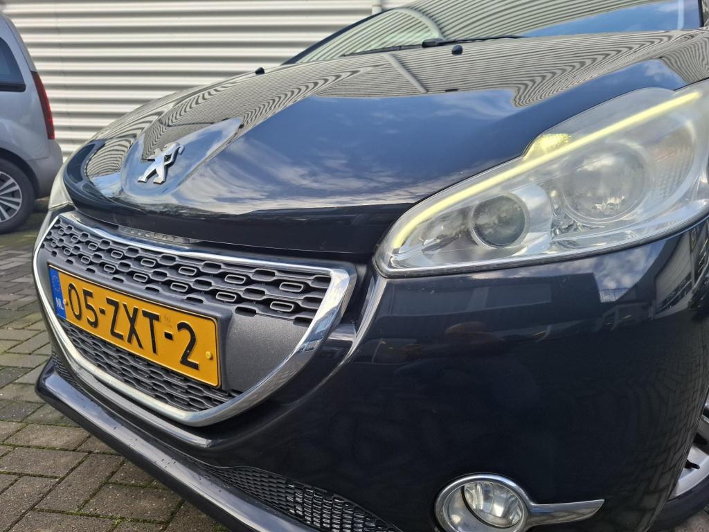 Peugeot 208 1.4 vti 95 griffe 5-drs navi/leer/clima