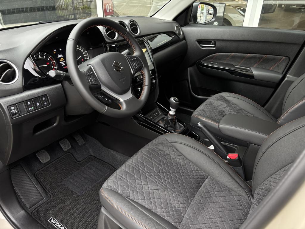 Suzuki Vitara 1.4 boosterjet smart hybrid special edition