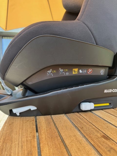 Maxi-Cosi Pearl i-Size incl. isofix Familyfix base