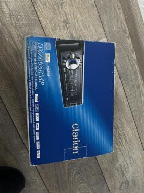 Clarion DXZ668RMP autoradio CD/MP3 compleet in doos ZGAN.