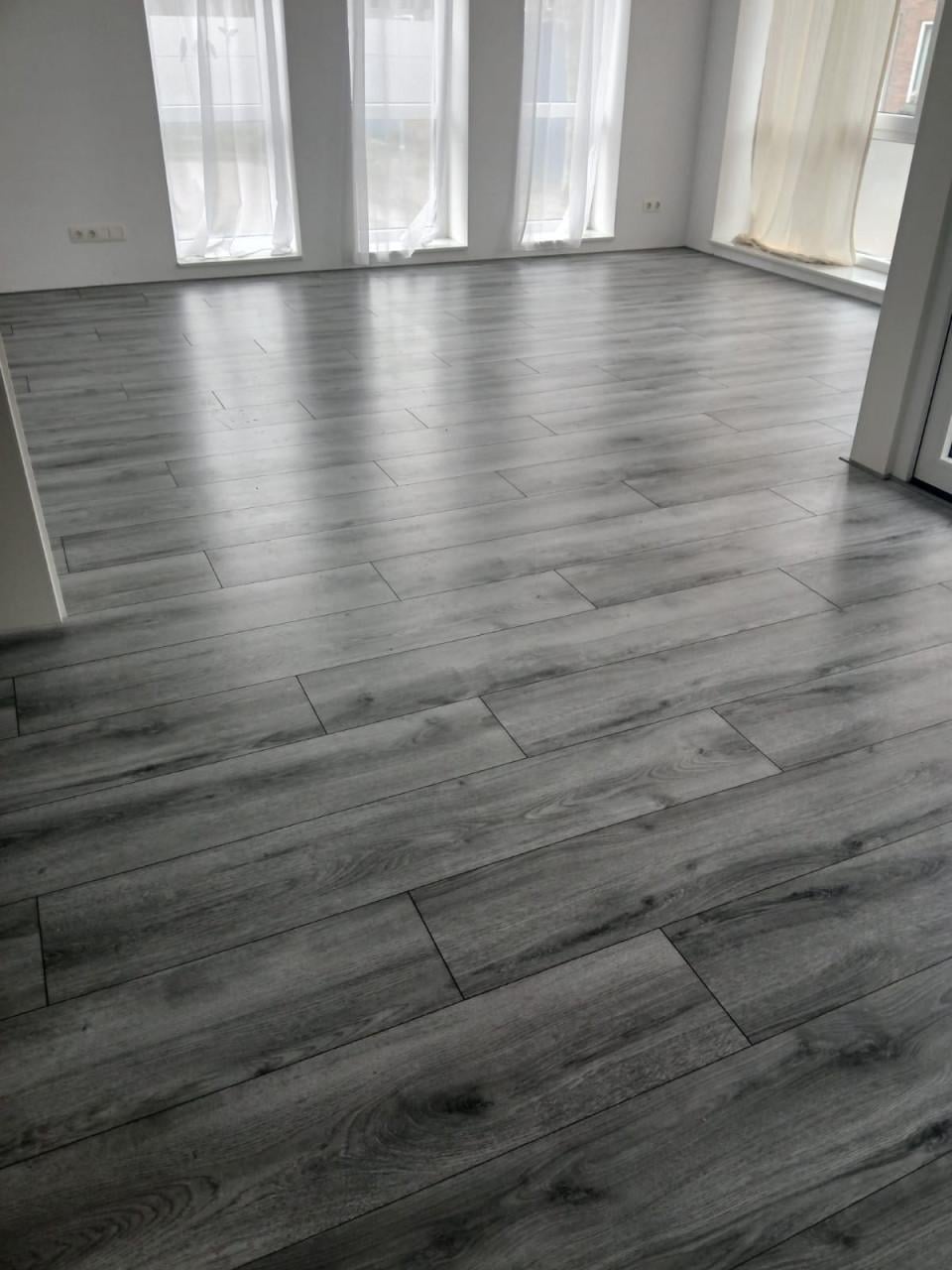 Laminaat 35m2 grijs