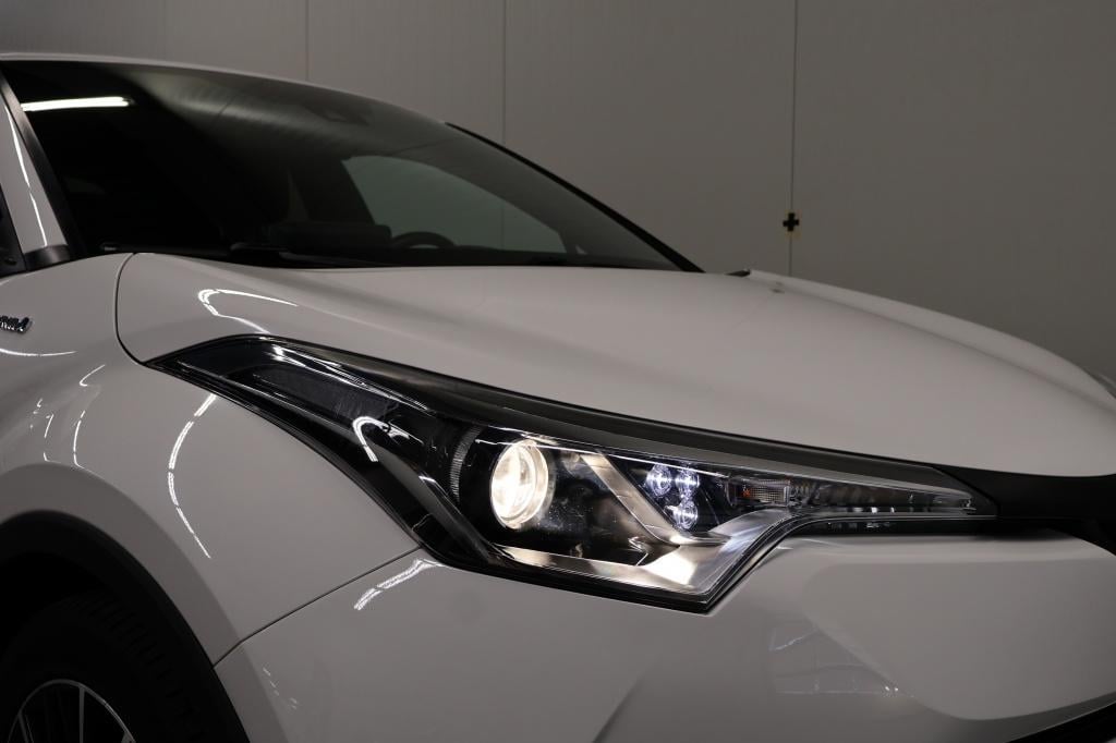 Toyota C-hr 1.8 hybrid dynamic