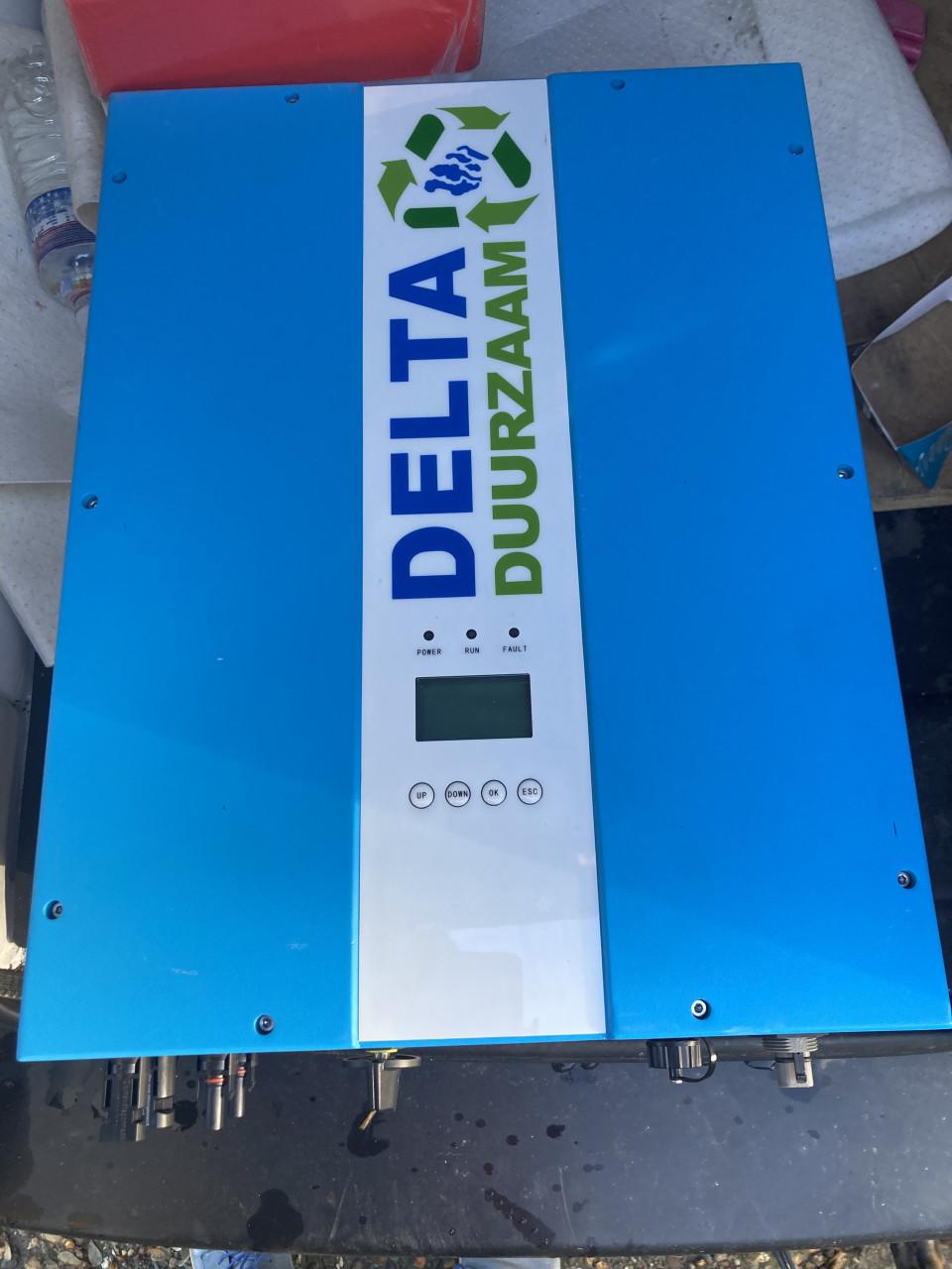 Hybride Omvormer zonnepanelen