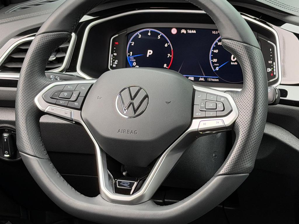 Volkswagen T-roc 1.5 tsi 150pk dsg r-line | trekhaak | camera | keyless | e