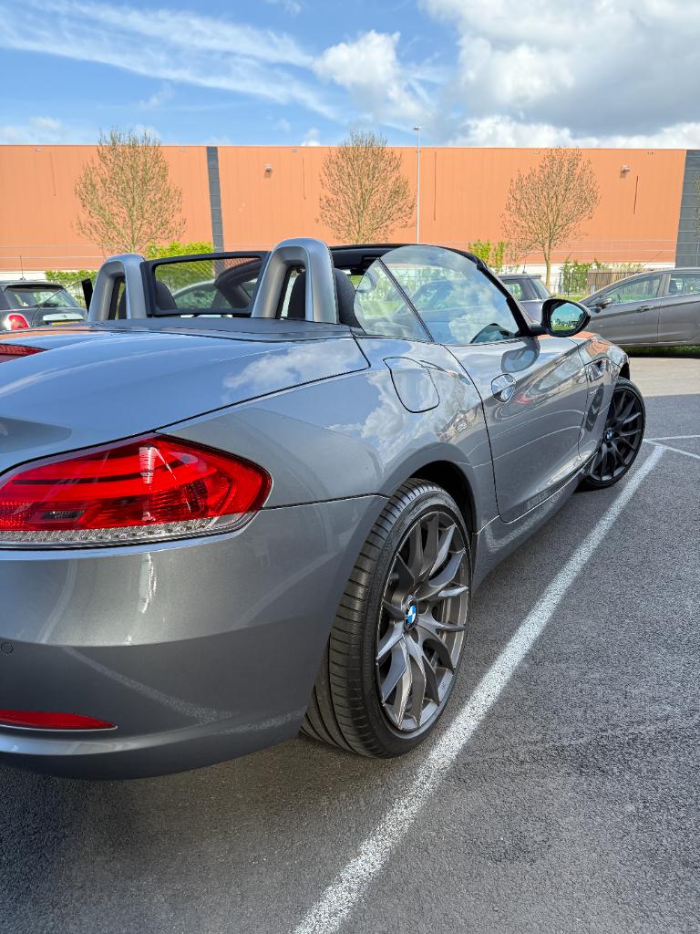 BMW Z4 roadster sdrive 30i - liefhebbersauto