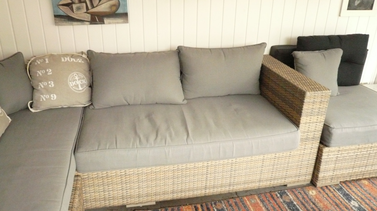 Mooi LOUNGE set te koop wegens verhuizing