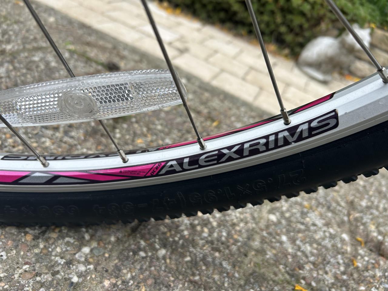 Mountainbike  Schwinn (dames) 26 inch, 21 speed, schijfremmen: zeer mooi.