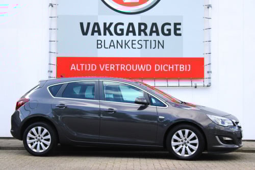 Opel Astra 1.4 turbo sport +