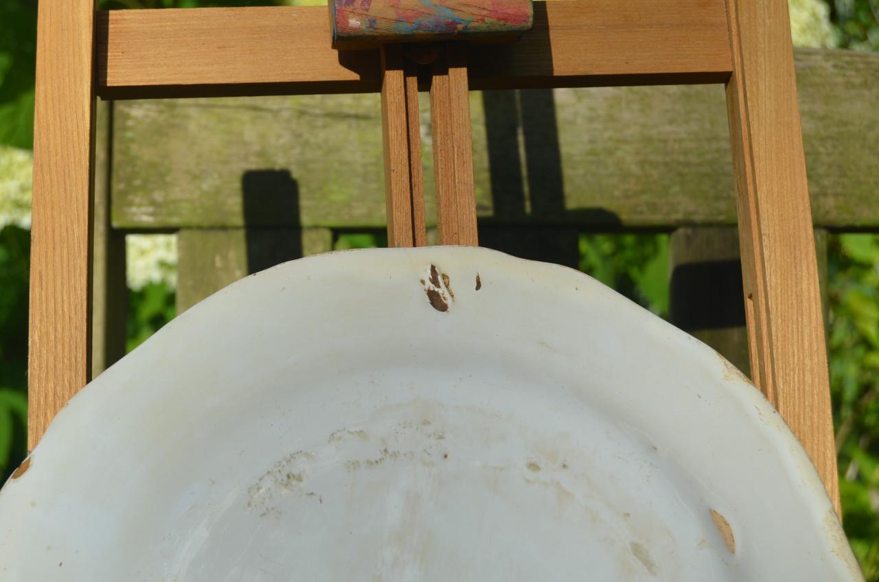 Div. aardewerk borden floraal decor op 1 na 19e/20e eeuw (6)