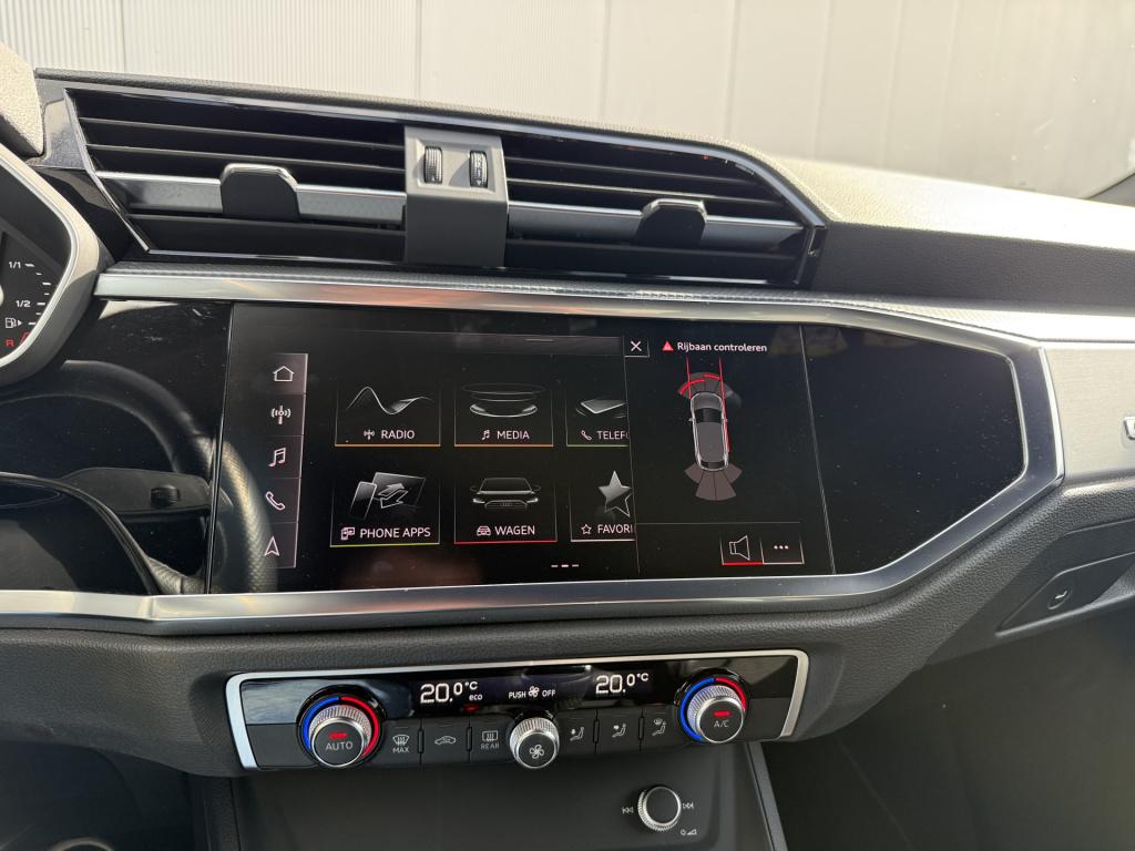 Audi Q3 sportback 35 tfsi 150pk s-edition s-line | trekhaak