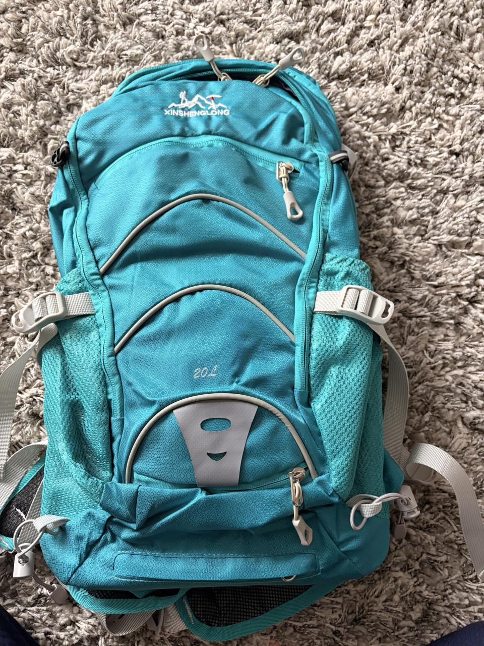 Rugzak 20L – ideaal voor wandelen / hiking – lichtgewicht