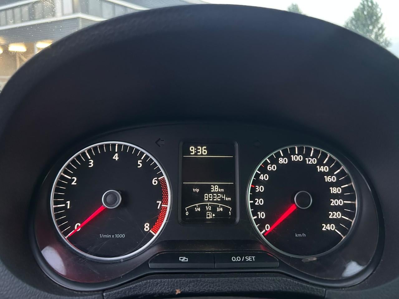 Volkswagen Polo 1.2-12V R-line|CARPLAY|APK|AIRCO|STOELVERW