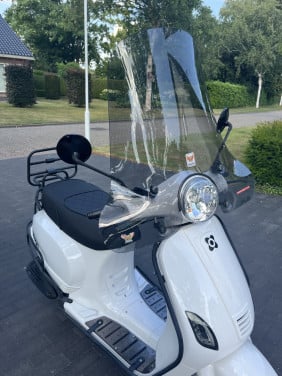 Te koop: AGM VX50 scooter wit