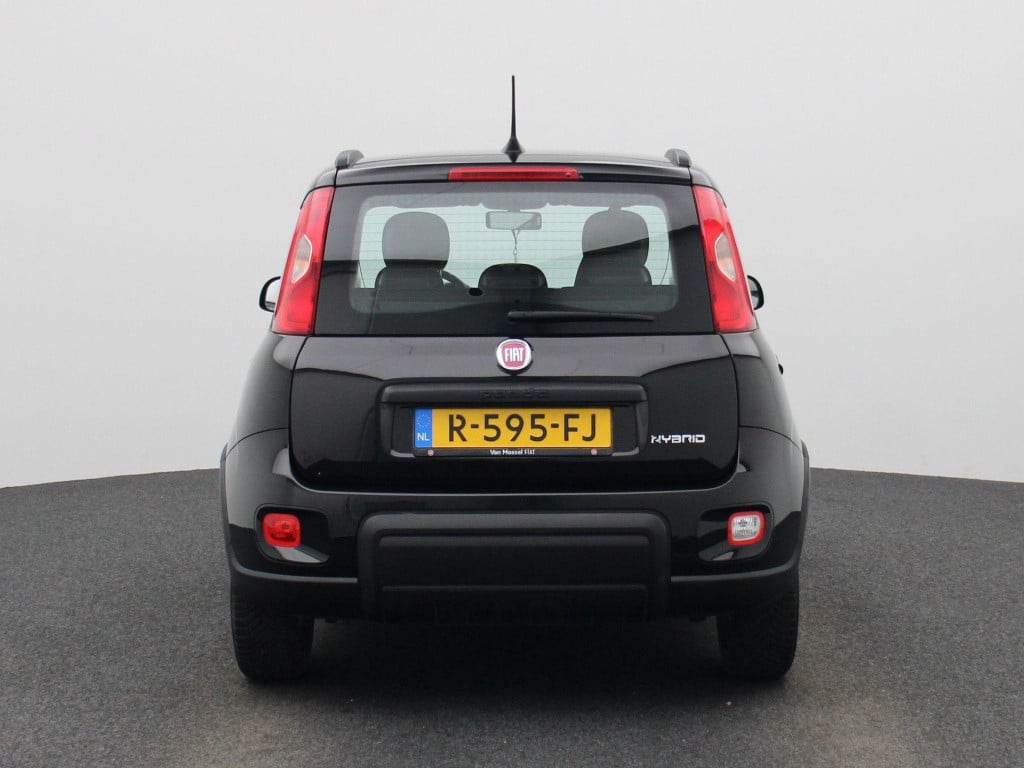 Fiat Panda 1.0 hybrid city life | bluetooth | apple carplay | airco | dab