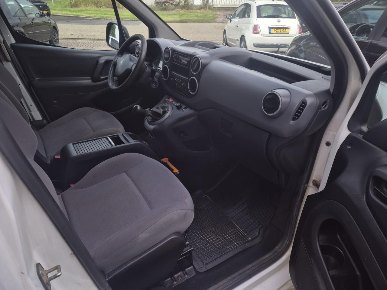 Peugeot PARTNER 120 1.6 HDI L1 XR Profit plus bj:2012 apk 2027