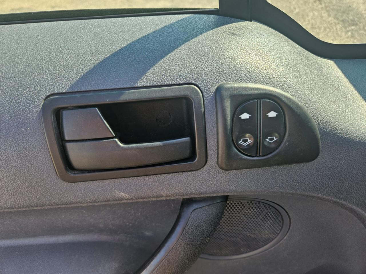 Ford Transit Connect E 28KW 2013 met trekhaak