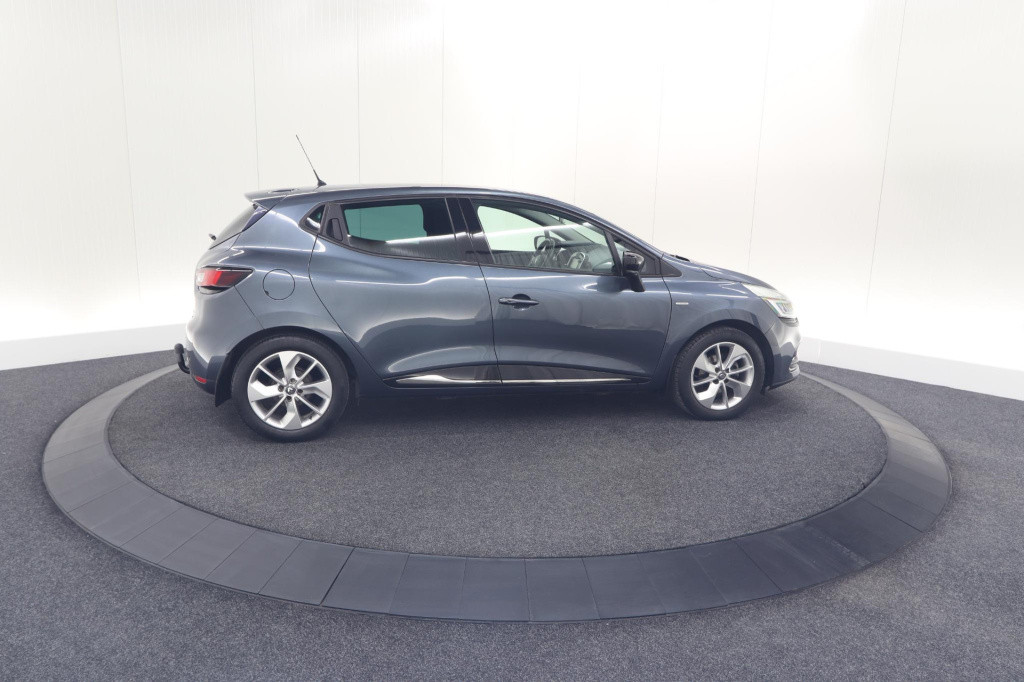 Renault Clio 1.2 limited | trekhaak | navigatie | parkeersensoren | climate
