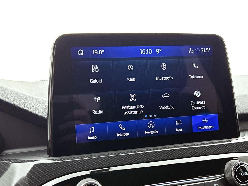 Ford Kuga 2.5 phev st-line x winter pack | apple carplay / android auto | b